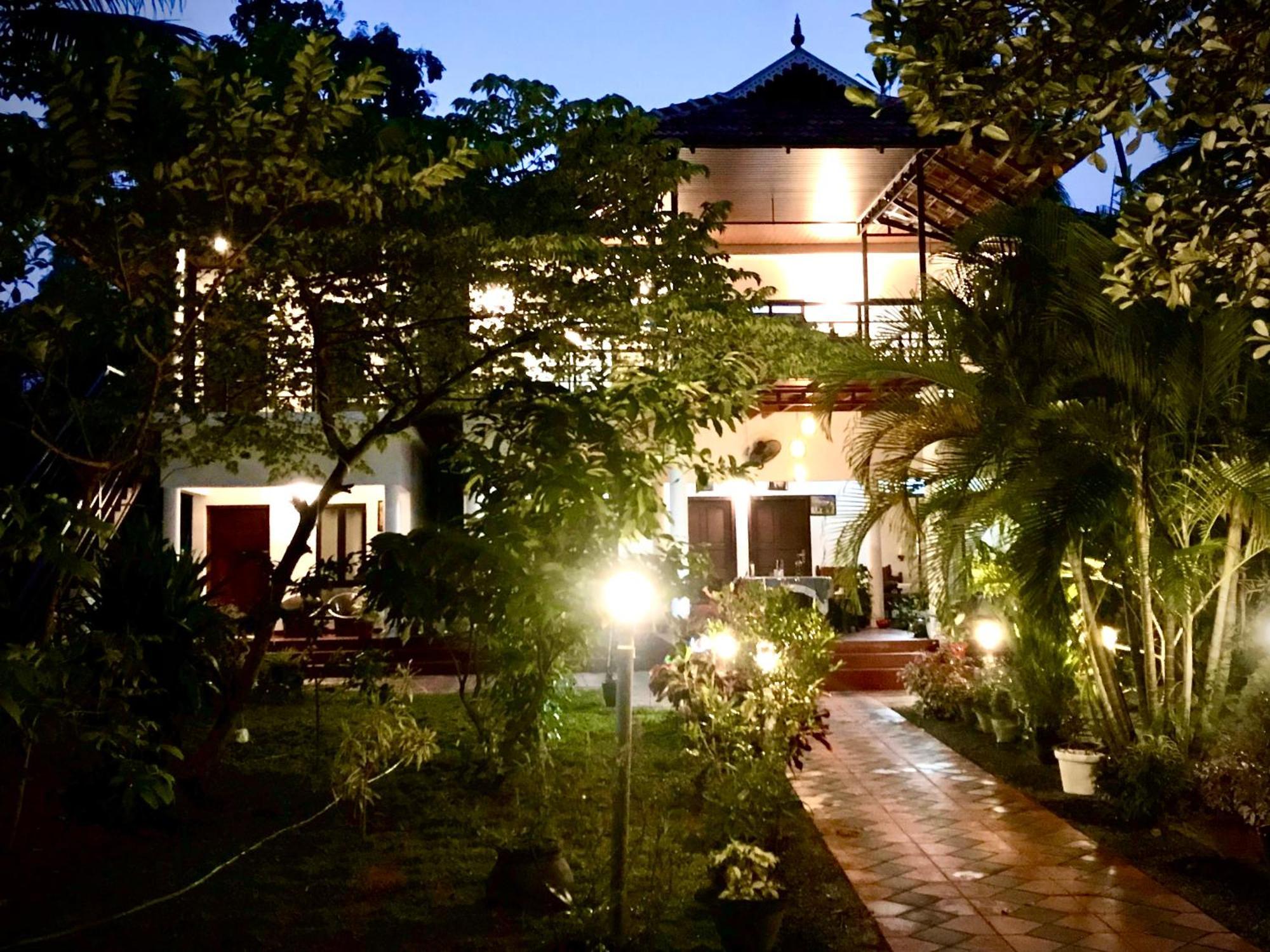 Marari Charlys Homestay Alappuzha Exterior photo