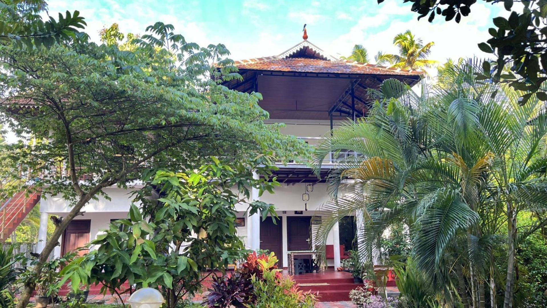 Marari Charlys Homestay Alappuzha Exterior photo